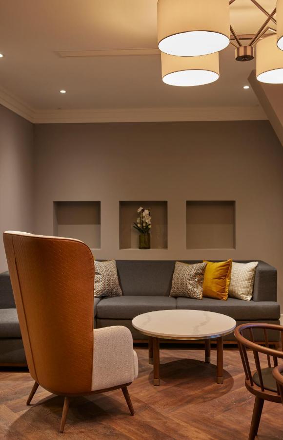 The Parkgate Hotel カーディフ エクステリア 写真