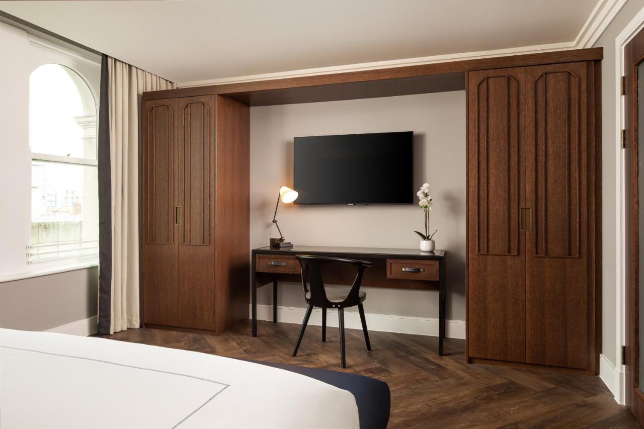 The Parkgate Hotel カーディフ エクステリア 写真